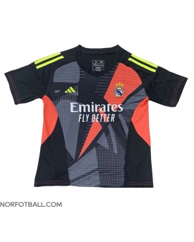 Billige Fotballdrakt Real Madrid Keeper Replika Bortedrakt 2024-25 Kortermet